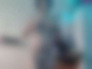Live cam show with JeannettaCossa - Thin on Camsoda
