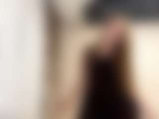 LillyCalvaresi's Live Sex Cam Show
