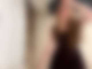 LillyCalvaresi's Live Sex Cam Show