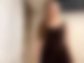 LillyCalvaresi's Live Sex Cam Show