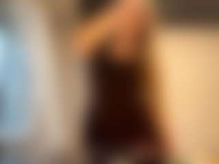 LillyCalvaresi's Live Sex Cam Show