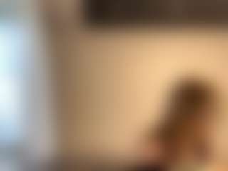 LillyCalvaresi's Live Sex Cam Show