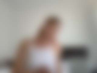 Polly's Live Sex Cam Show