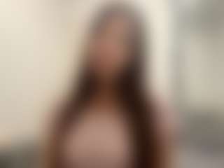 lunachaaaan's Live Sex Cam Show