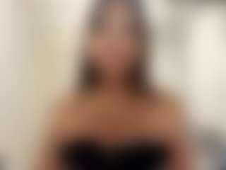 lunachaaaan's Live Sex Cam Show