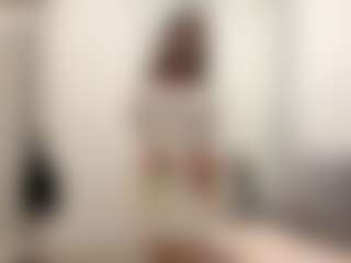 lunachaaaan's Live Sex Cam Show
