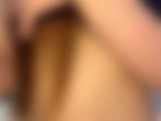 lunachaaaan's Live Sex Cam Show