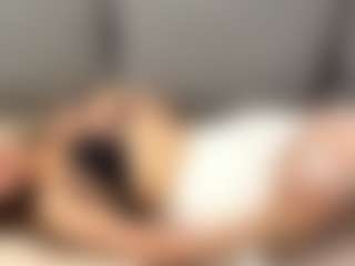 lunachaaaan's Live Sex Cam Show
