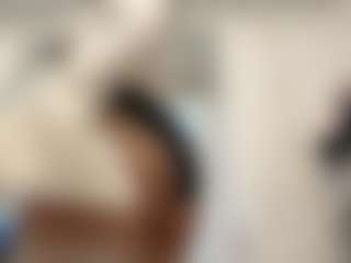 lunachaaaan's Live Sex Cam Show