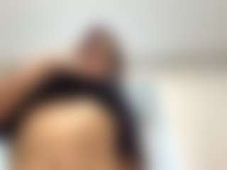 lunachaaaan's Live Sex Cam Show