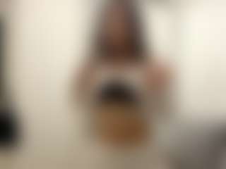 lunachaaaan's Live Sex Cam Show