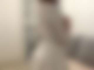lunachaaaan's Live Sex Cam Show