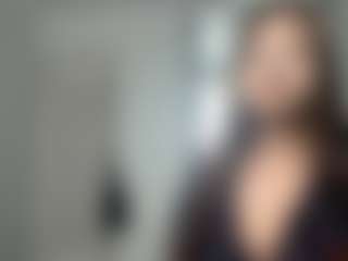 lunachaaaan's Live Sex Cam Show