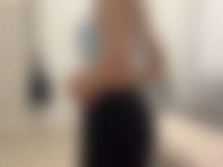 lunachaaaan's Live Sex Cam Show