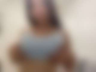 lunachaaaan's Live Sex Cam Show