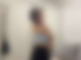 lunachaaaan's Live Sex Cam Show