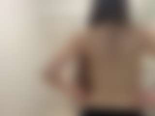 lunachaaaan's Live Sex Cam Show