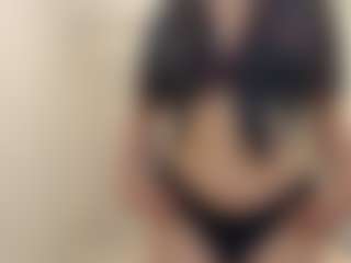 lunachaaaan's Live Sex Cam Show