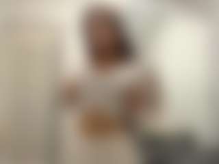 lunachaaaan's Live Sex Cam Show
