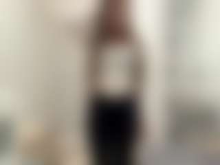 lunachaaaan's Live Sex Cam Show