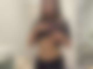 Live cam show with lunachaaaan - Cute on Camsoda
