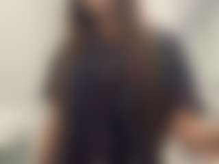 Live cam show with lunachaaaan - Petite on sexytreat.net