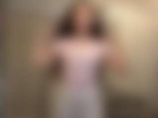 lunachaaaan's Live Sex Cam Show