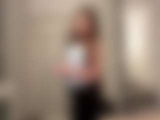 lunachaaaan's Live Sex Cam Show