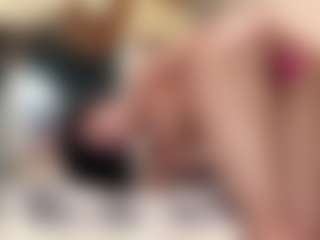 Live cam show with lunachaaaan - Full Nudity on StripNow