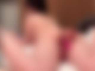 Live cam show with lunachaaaan - Genital Piercings on madthumbs