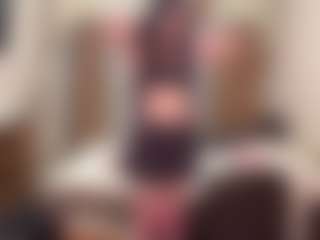 Live cam show with lunachaaaan - Asian Public on Milf Play