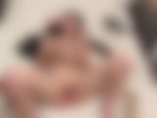 Live cam show with lunachaaaan - Asian Petite on Latina Girls