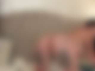 LunaMillerX's Live Sex Cam Show
