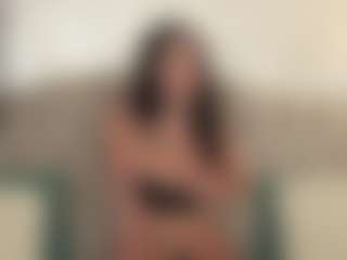 LunaMillerX's Live Sex Cam Show