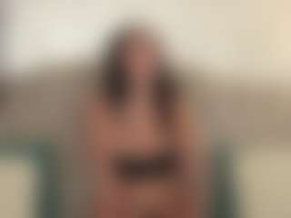 LunaMillerX's Live Sex Cam Show