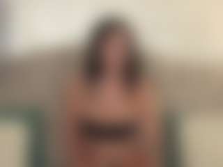 LunaMillerX's Live Sex Cam Show