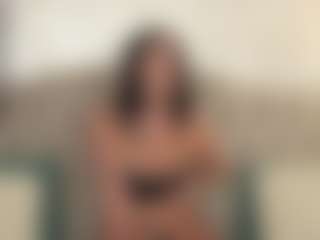 LunaMillerX's Live Sex Cam Show