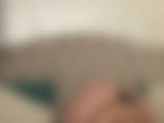 LunaMillerX's Live Sex Cam Show