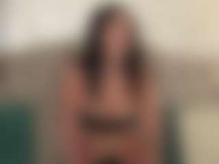 LunaMillerX's Live Sex Cam Show