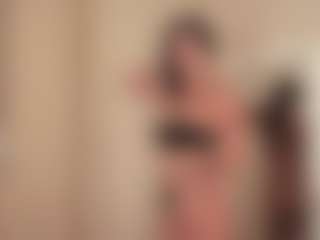 Live cam show with LunaMillerX - New Brown Eyes on hrnylive.com