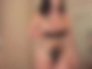 Live cam show with LunaMillerX - Tittyfuck on PervPlay.com
