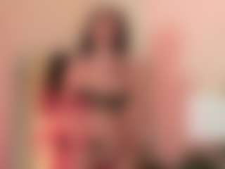 Live cam show with LunaMillerX - Tittyfuck on Camsoda