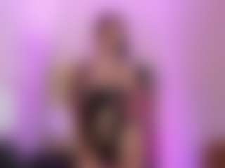 Live cam show with LunaMillerX - Tittyfuck on UwU Esports