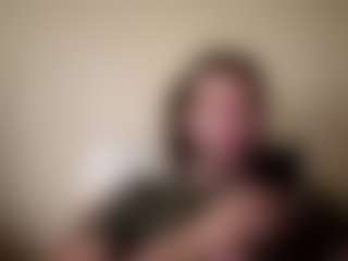 Live cam show with melxiss - Tease on CSO-WL
