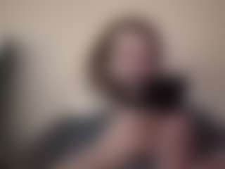 Live cam show with melxiss - Living Room on Camsoda
