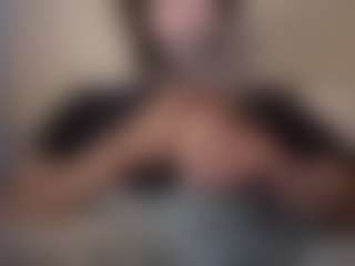 Live cam show with melxiss - Cock Rating on hrnylive.com