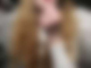 Live cam show with MuoiNisbit - Normal on liverealitysex.com