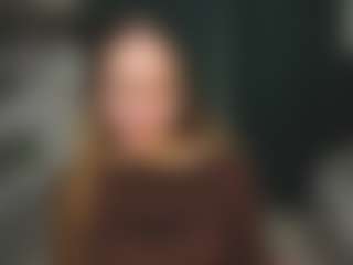 Live cam show with MuoiNisbit - Small Tits on StripNow