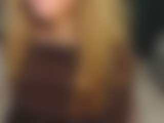 Live cam show with MuoiNisbit - Dildo Or Vibrator on TeamSkeetLive