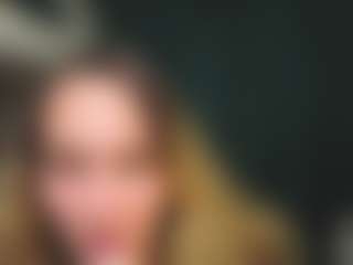 MuoiNisbit's Live Sex Cam Show